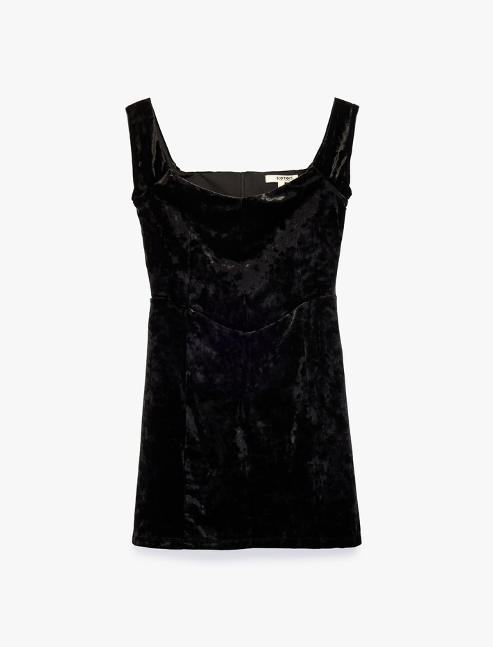  Kadife Mini Elbise Kare Yaka Kolsuz Slim Fit