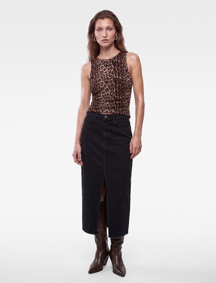  Slim Fit Bisiklet Yaka Kolsuz Leopar Desenli Atlet