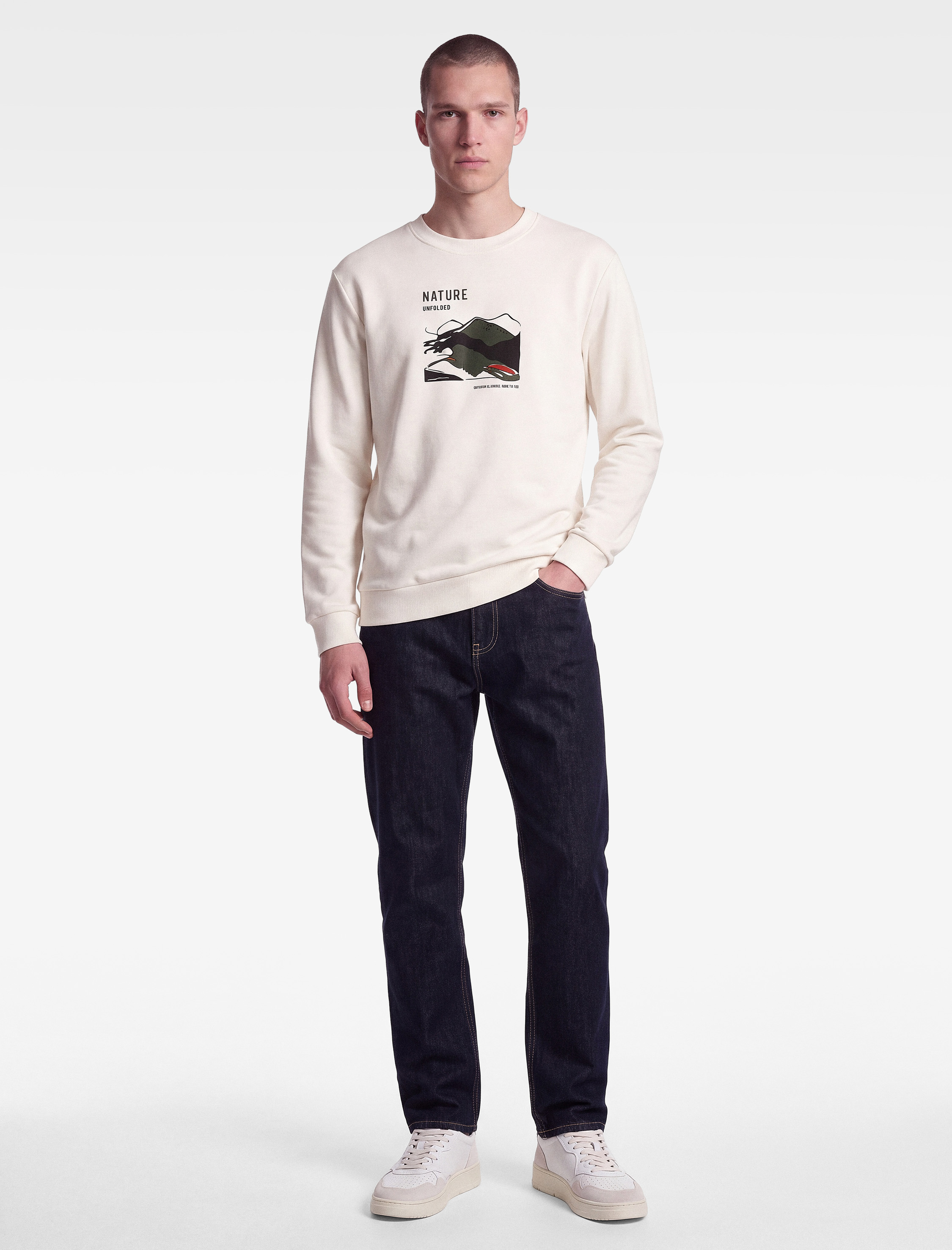   Bisiklet Yaka Uzun Kollu Şardonlu Baskılı Sweatshirt