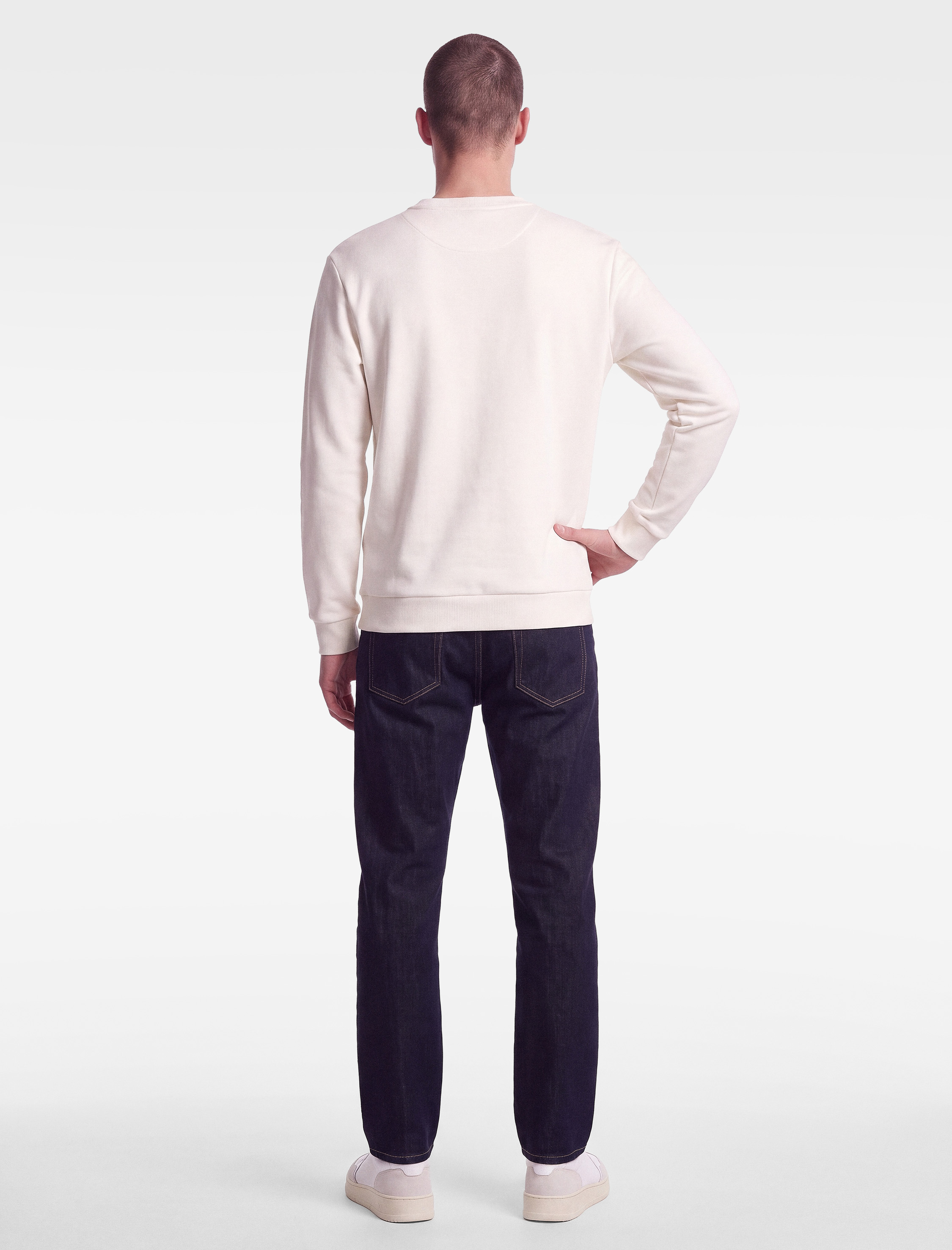   Bisiklet Yaka Uzun Kollu Şardonlu Baskılı Sweatshirt