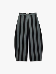 Normal Bel Düğmeli Cepli Pamuklu Gabardin Çizgili Pantolon