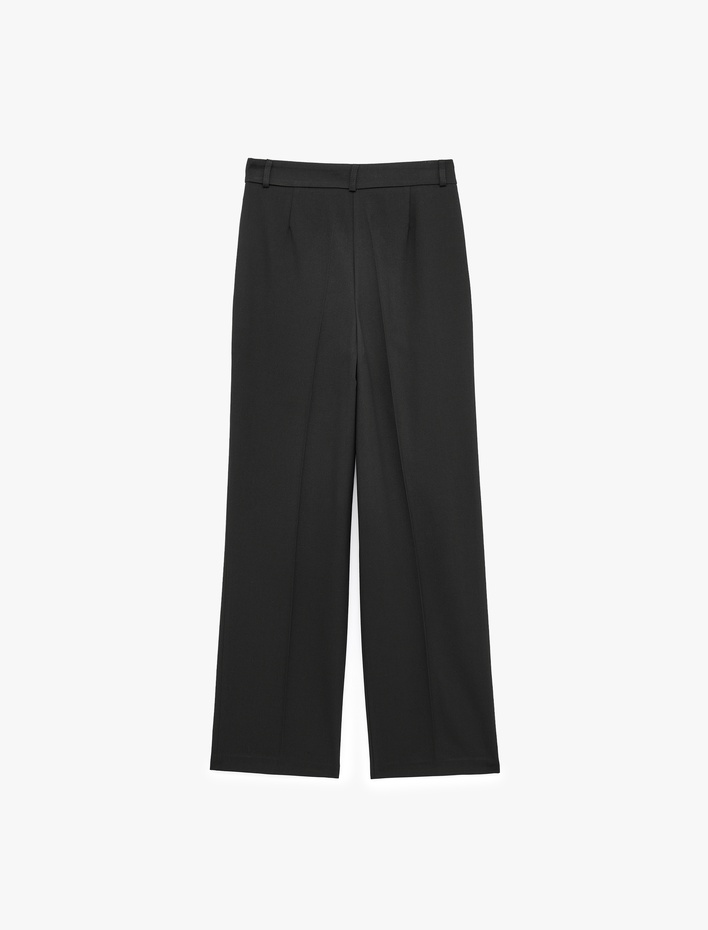  Cepli Regular Fit Düz Bol Paça Pileli Kumaş Pantolon