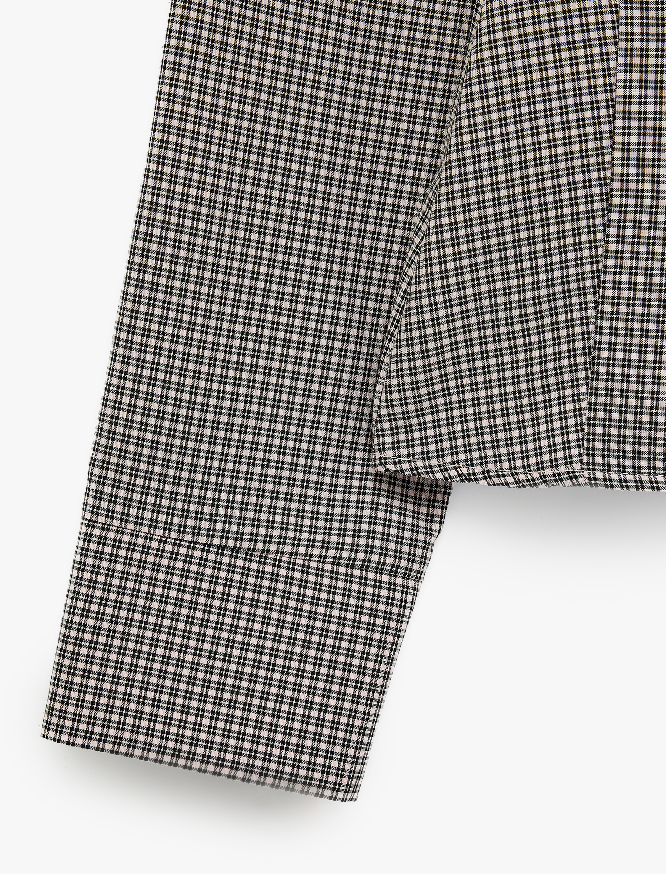   Slim Fit Pamuklu Bebe Yaka Düğmeli Uzun Balon Kollu Ekoseli Gömlek
