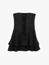 Koton X Sibil Çetinkaya - Bağcıklı Straplez Korse Mini Elbise Fırfırlı Slim Fit Krep Kumaş