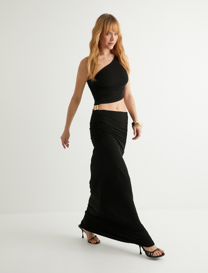  Tek Omuz Bodycon Uzun Elbise Metal Aksesuarlı