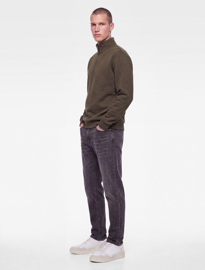  Uzun Kollu Üç İplik Şardonlu Yarım Fermuarlı Sweatshirt