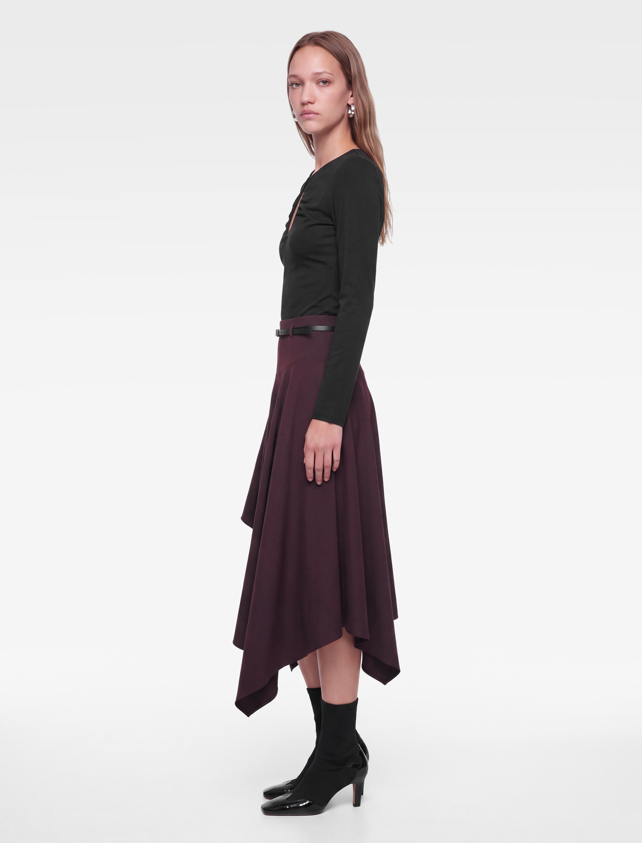   Büzgü Detaylı Slim Fit Pamuklu Bisiklet Yaka Uzun Kollu Tişört