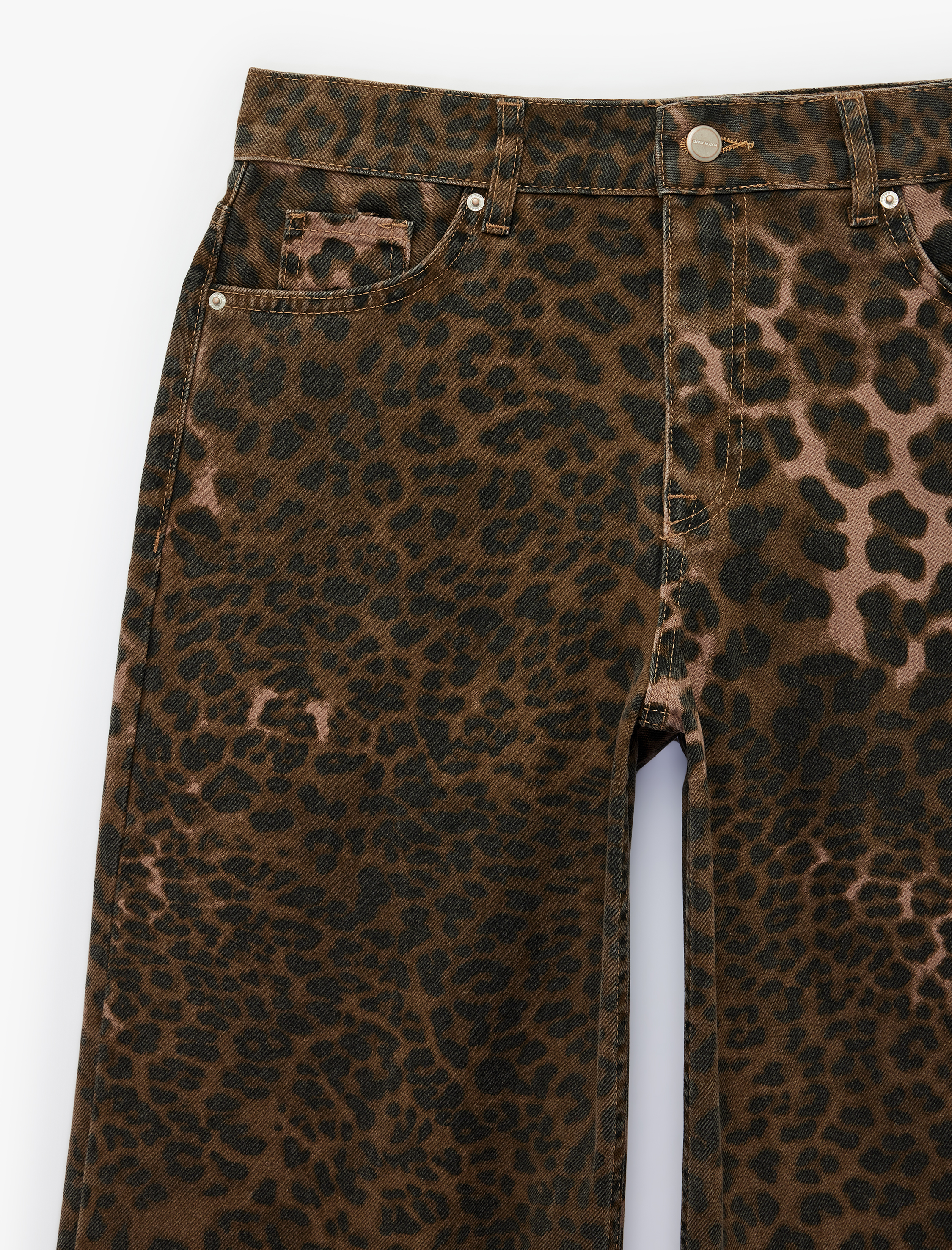   Pamuklu Düğmeli Cepli Bol Kesim Normal Bel Leopar Pantolon