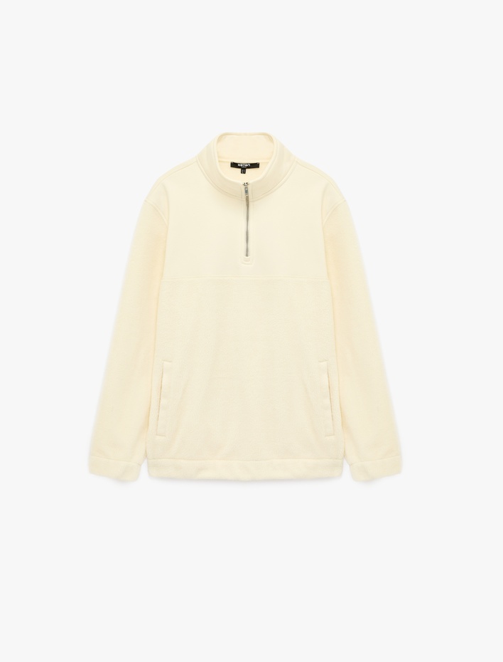  Uzun Kollu Kumaş Detaylı Yarım Fermuarlı Polar Sweatshirt