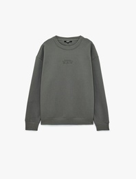Uzun Kollu Şardonlu Rahat Kalıp Bisiklet Yaka Sweatshirt