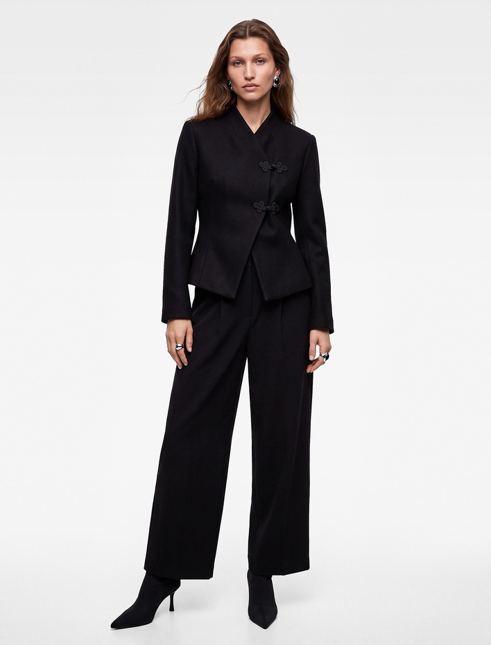  Koton X Selected by Melis Ağazat - Uzun Kollu Süslü Düğmeli Peplum Kesim Kaşe Napolyon Ceket