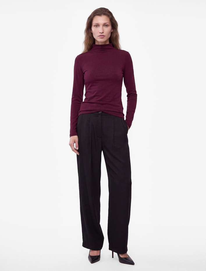  Pamuklu Slim Fit Dik Yaka Basic Uzun Kollu Tişört