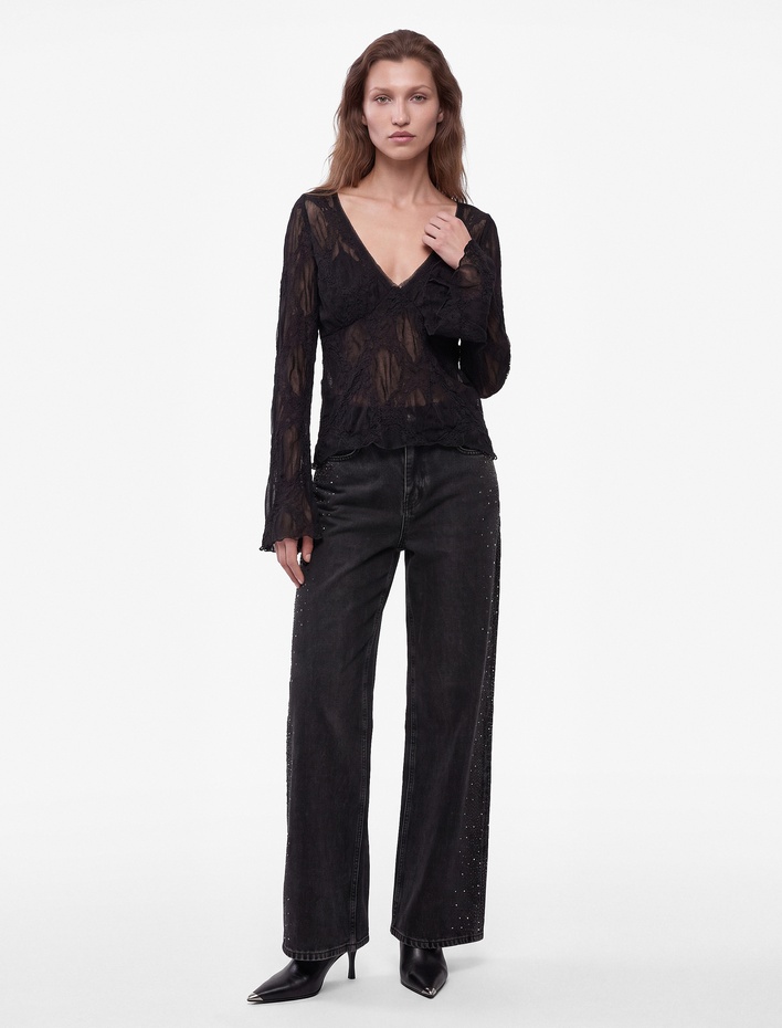  Slim Fit V Yaka Uzun İspanyol Kollu Dantelli Tişört Yarı Transparan
