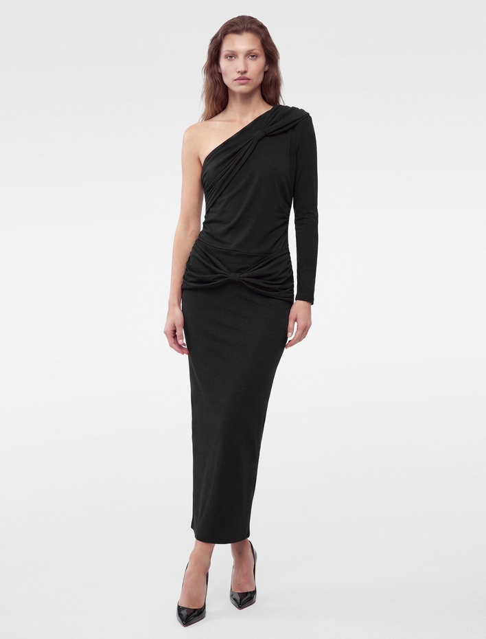  Fiyonklu Drapeli Slim Fit Asimetrik Yaka Tek Omuz Uzun Kollu Maxi Elbise
