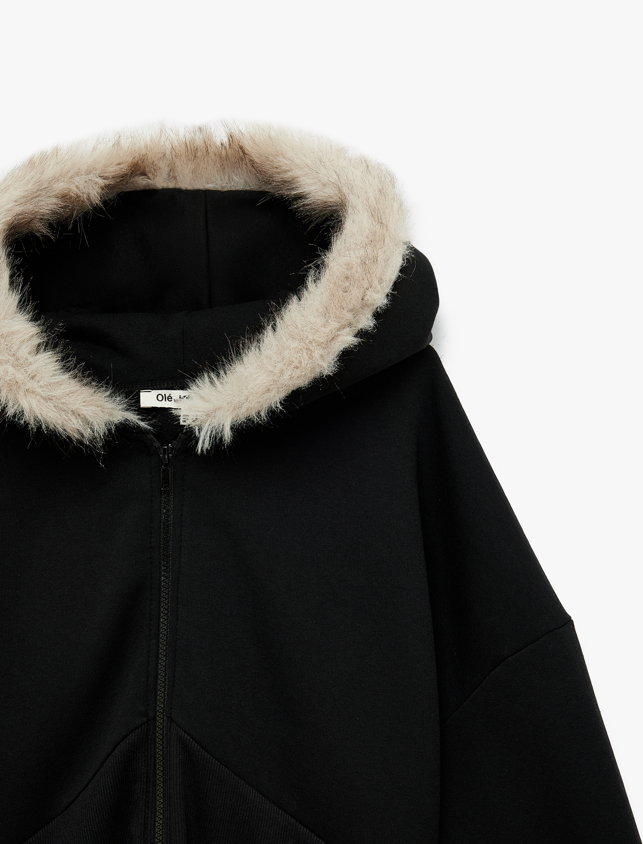   Şardonlu Fermuarlı Cepli Uzun Kollu Suni Kürk Kapüşonlu Sweatshirt