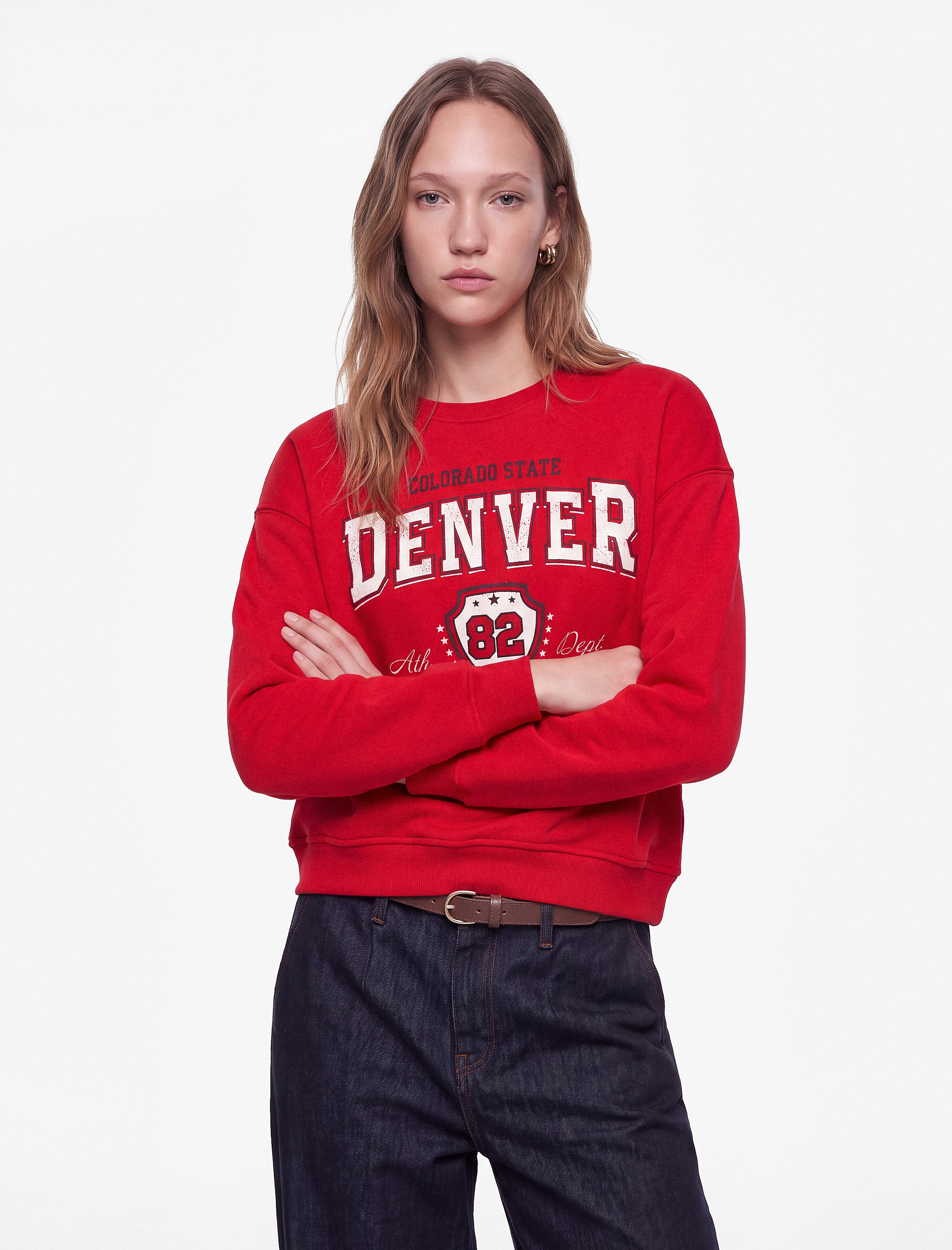   Rahat Kalıp Şardonlu Bisiklet Yaka Uzun Kollu Kolej Baskılı Sweatshirt