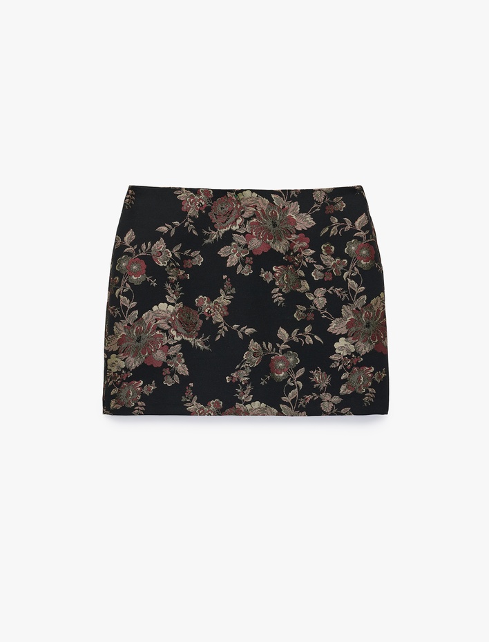  Koton X Sibil Çetinkaya - Slim Fit Jakarlı Çiçek Desenli Mini Etek
