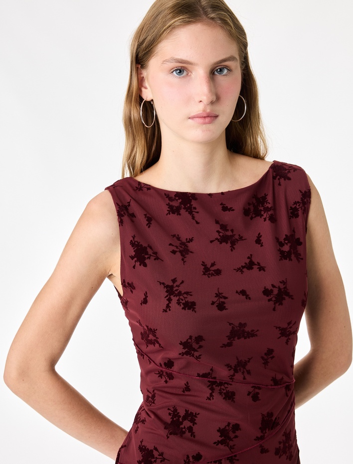  Kayık Yaka Kolsuz Slim Fit Tül Elbise