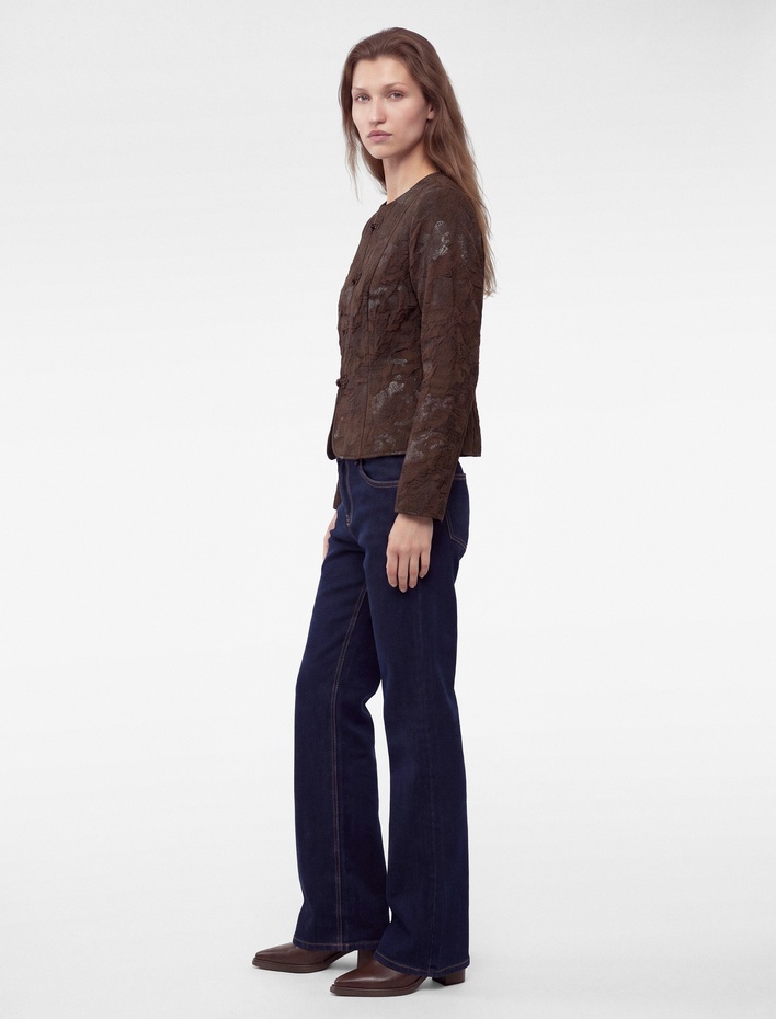  Slim Fit Bisiklet Yaka Uzun Kollu Jakarlı Floral Dokulu Süslü Düğmeli Ceket
